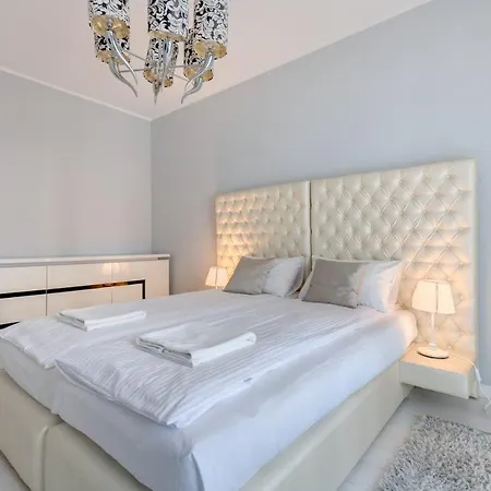 Apartamento Waterlane Marina By Live & Travel *