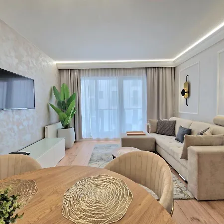 Waterlane Marina By Live & Travel Apartment Gdansk