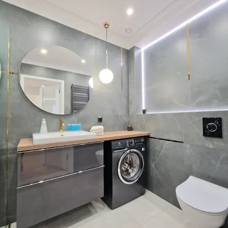 Waterlane Marina By Live & Travel Danzig